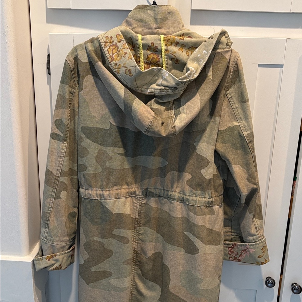 Anthropologie Camouflage Trench Coat - Picture 2 of 6